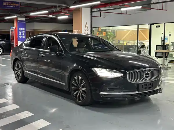 Volvo S90 2020