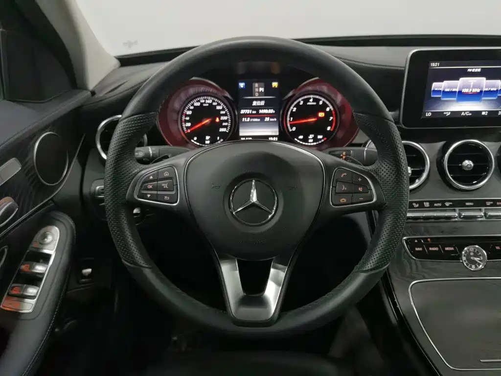 Mercedes-Benz C-Class 2016 — фото 11