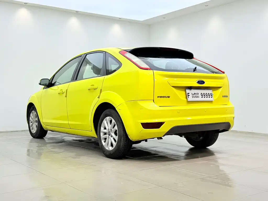 Ford Focus 2013 — фото 11