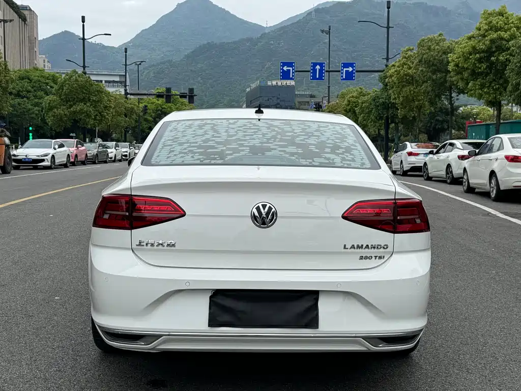 Volkswagen Lamando 2019 — фото 17
