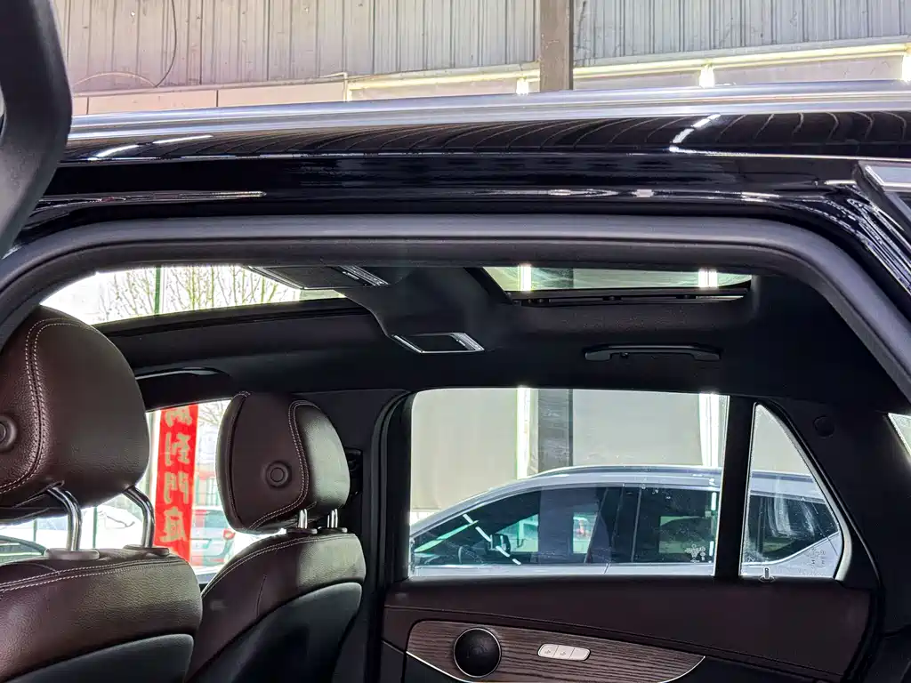 Mercedes-Benz GLC 2022 — фото 14
