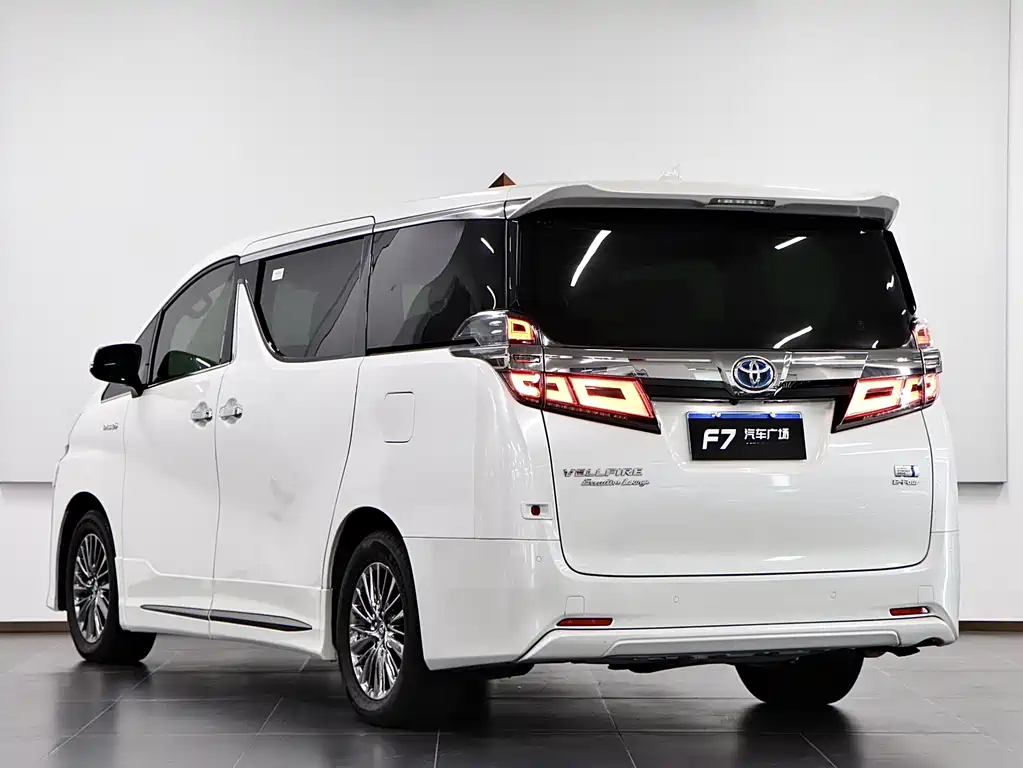 Toyota Vellfire 2020 — фото 4