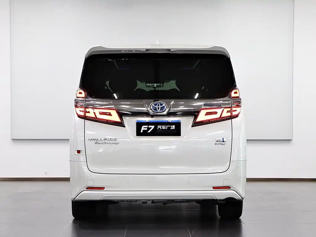 Toyota Vellfire 2020 — фото 5