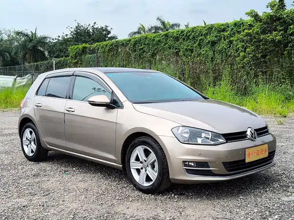 Volkswagen Golf 2016