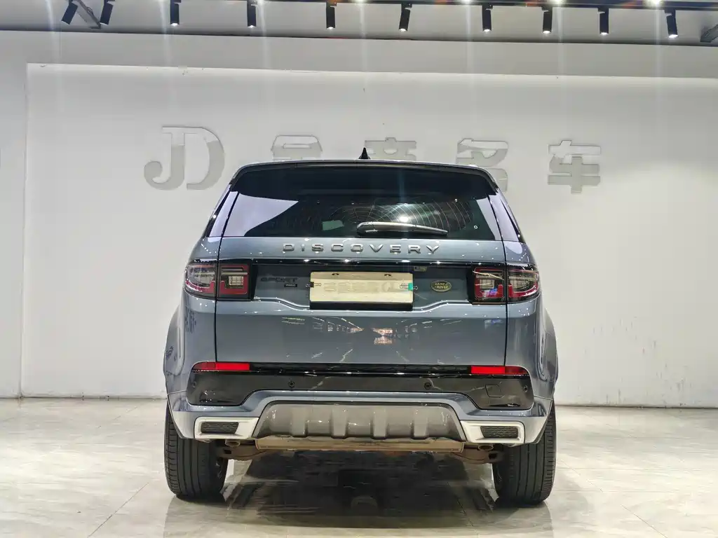 Land Rover Discovery Sport 2022 — фото 8