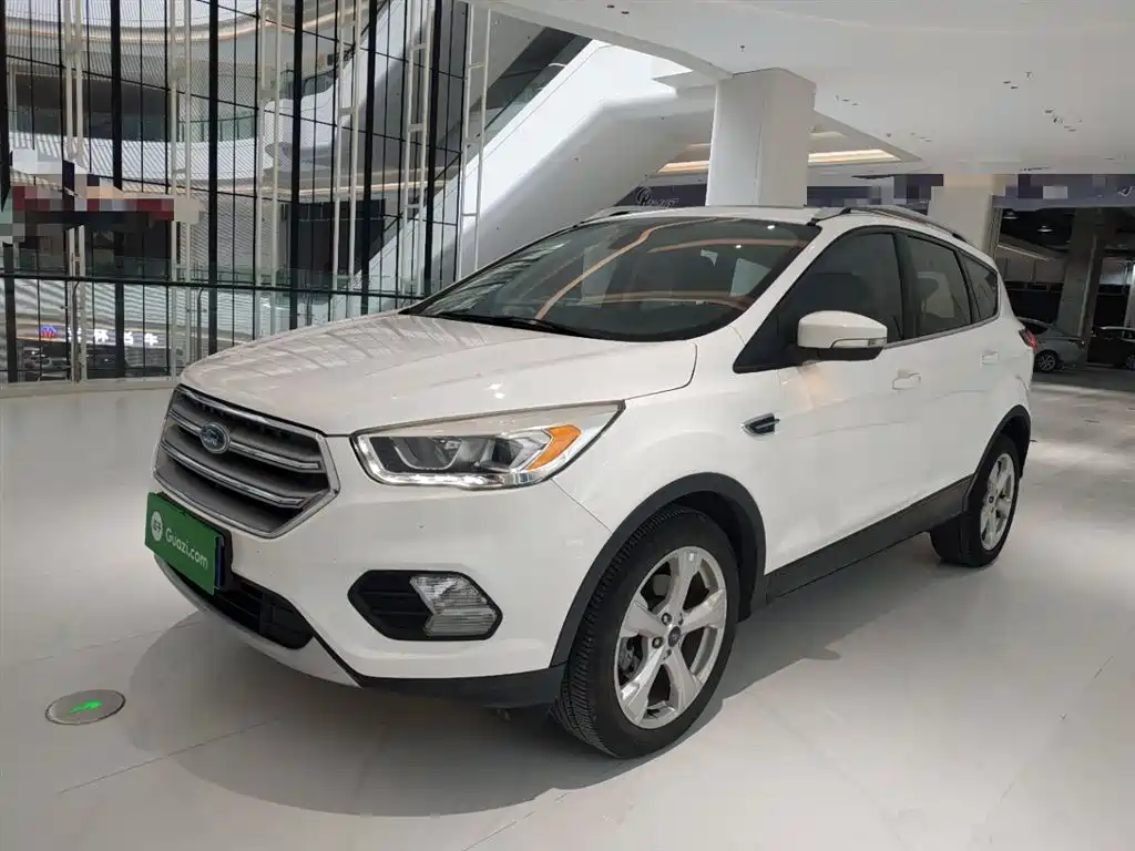 Ford Kuga 2017 — фото 2