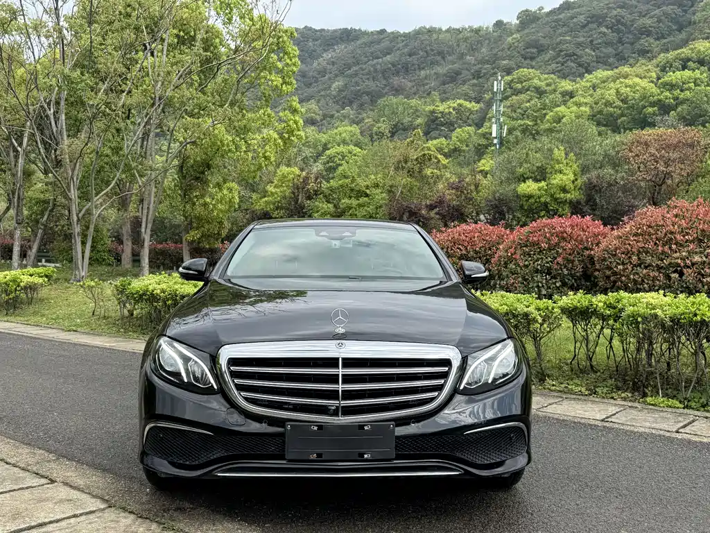 Mercedes-Benz E-Class 2020 — фото 2