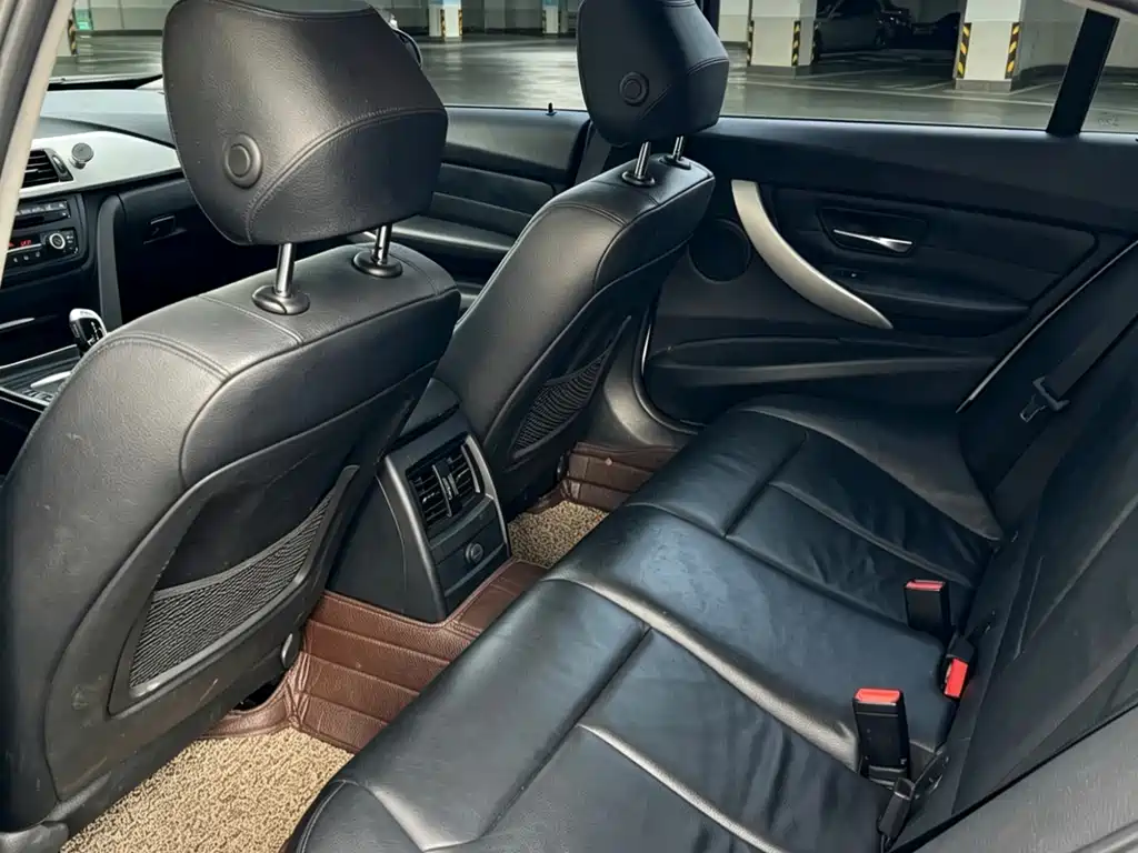 BMW 3 Series 2013 — фото 12