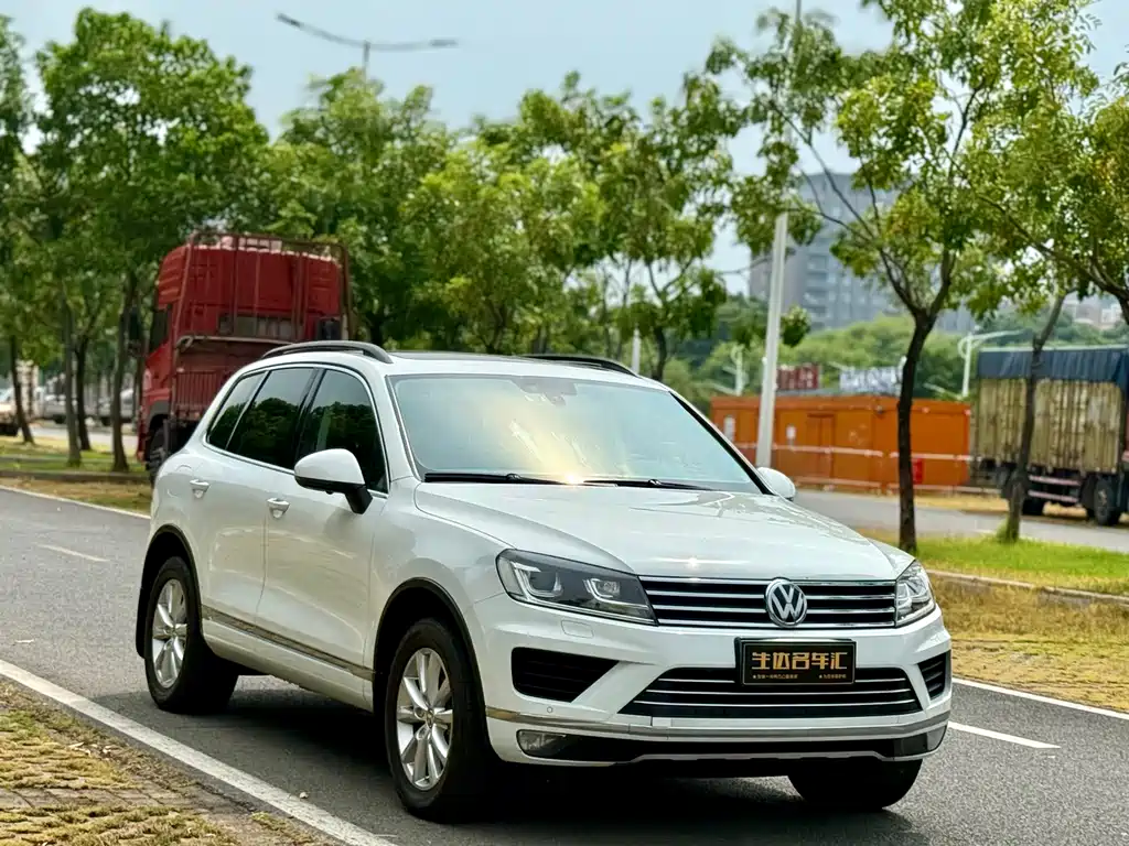 Volkswagen Touareg 2016 — фото 3