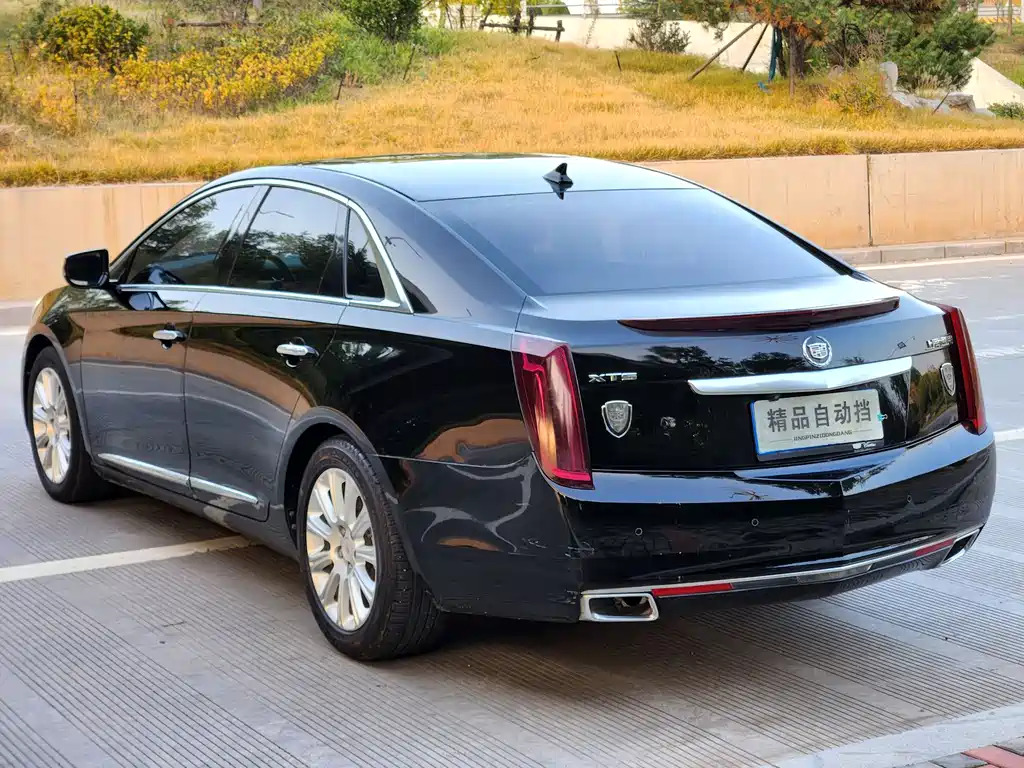 Cadillac XTS 2016 — фото 3