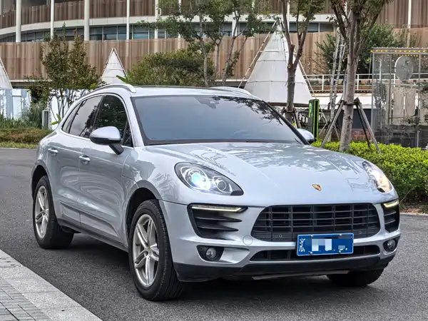 Porsche Macan 2017