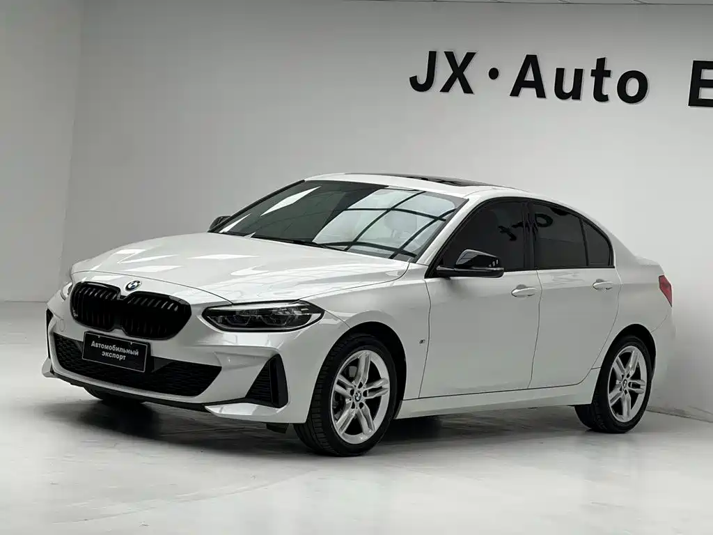 BMW 1 Series 2022