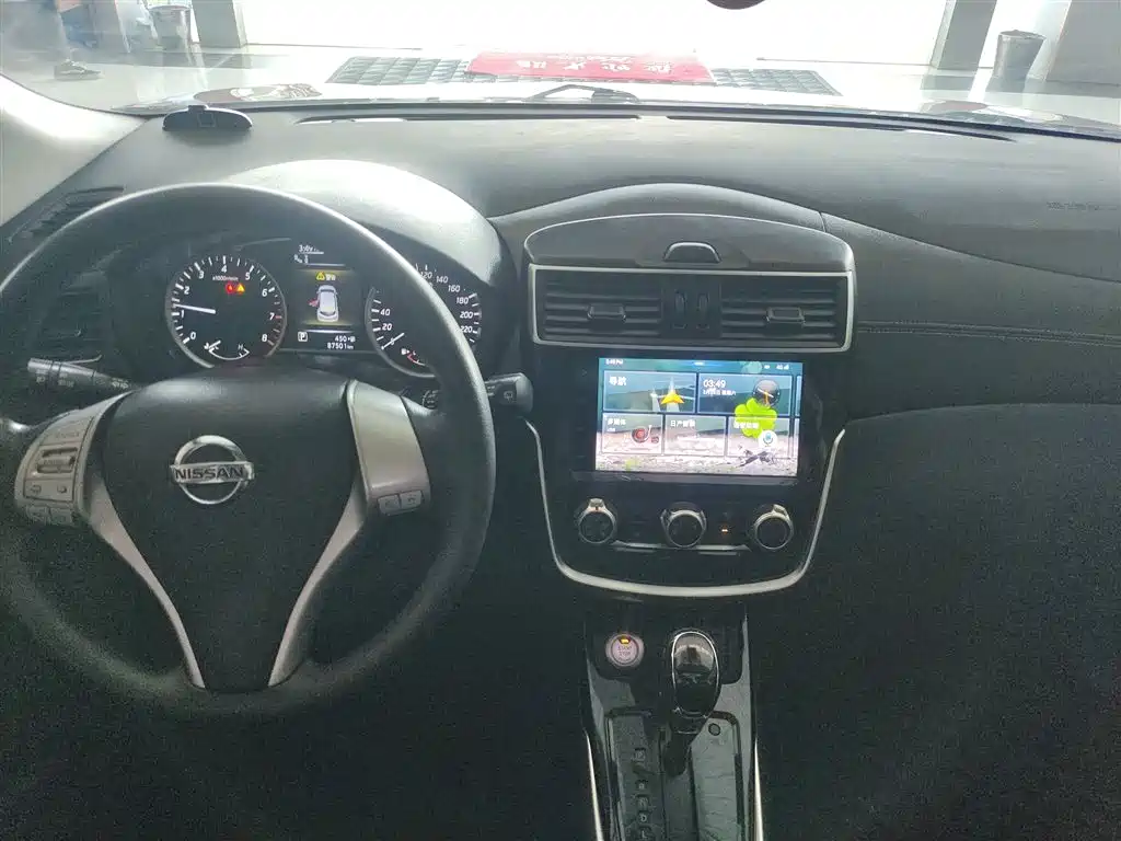 Nissan Tiida 2019 — фото 13