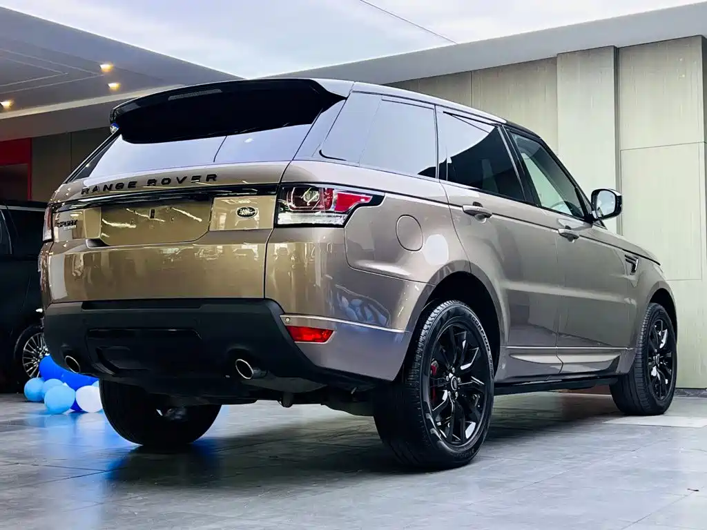 Land Rover Range Rover Sport 2017 — фото 4
