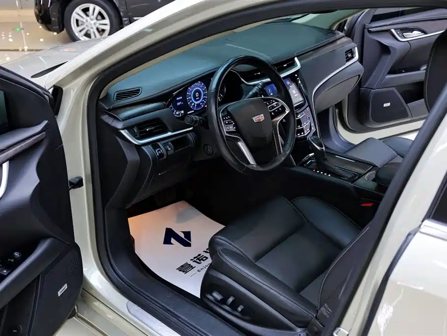 Cadillac XTS 2018 — фото 17