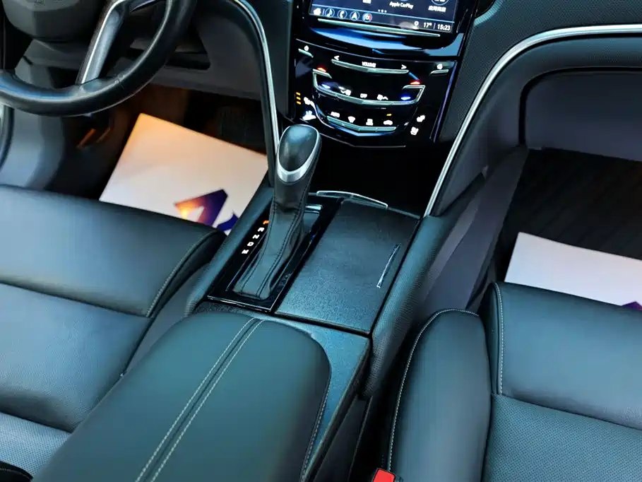 Cadillac XTS 2018 — фото 22