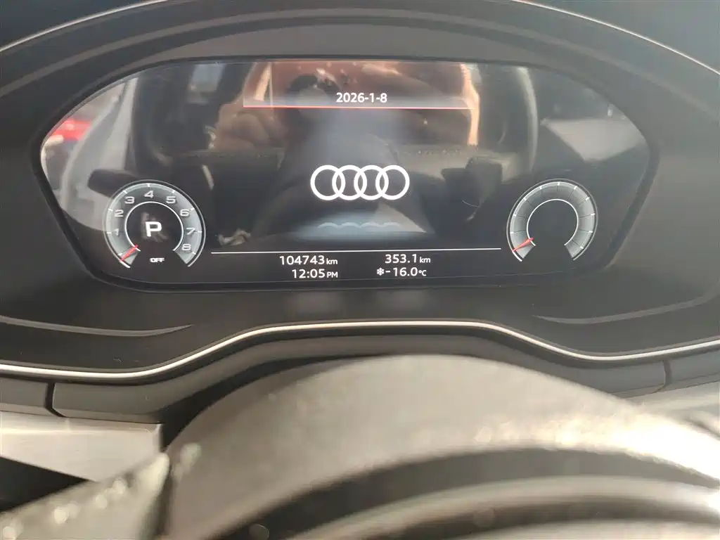 Audi A4L 2021 — фото 11