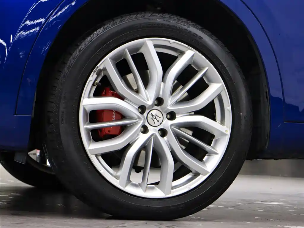 Maserati Levante 2022 — фото 26