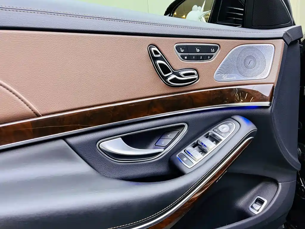 Mercedes-Benz Maybach S-Class 2016 — фото 11