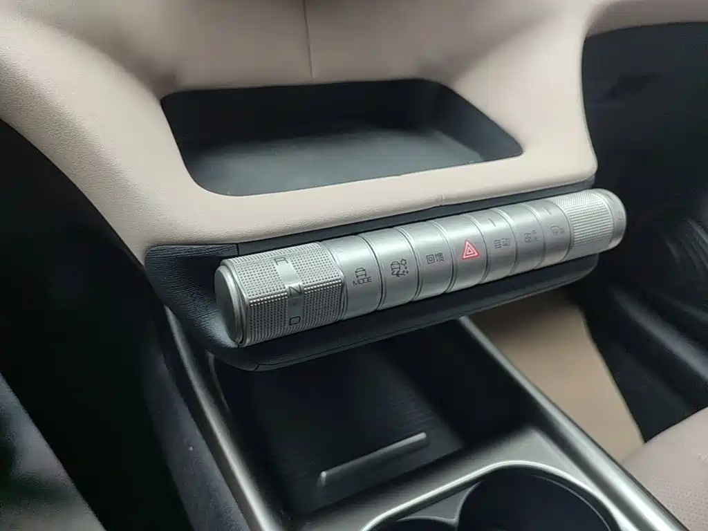 BYD Dolphin 2023 — фото 14