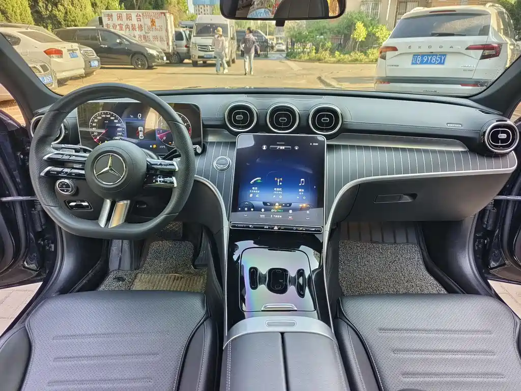 Mercedes-Benz C-Class 2022 — фото 4