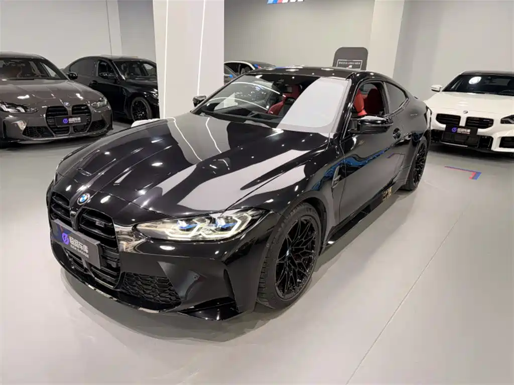 BMW M4 2024 — фото 1