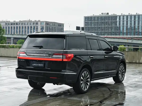 Lincoln Navigator 2020