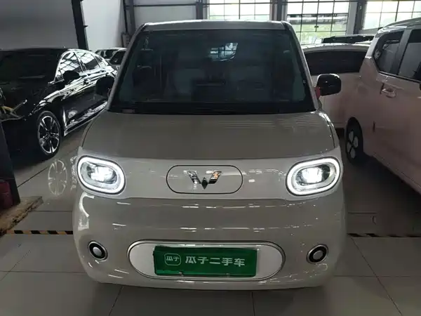 Wuling Hongguang MINIEV 2025