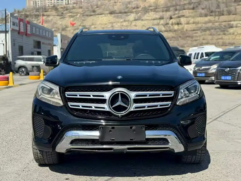 Mercedes-Benz GLS 2017 — фото 2