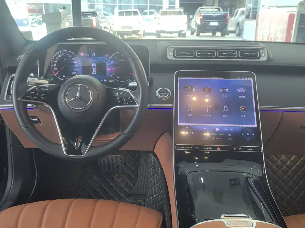 Mercedes-Benz S-Class 2023 — фото 18