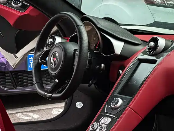 McLaren 12C 2013