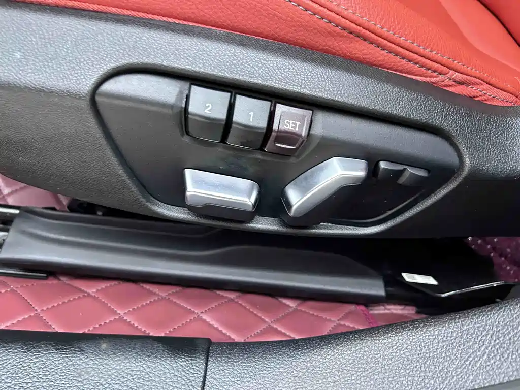BMW 1 Series 2022 — фото 13