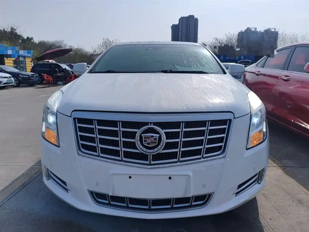 Cadillac XTS 2015 — фото 3