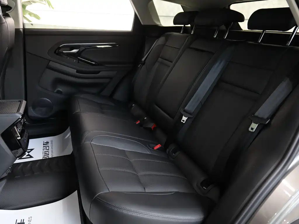 Land Rover Evoque 2021 — фото 15