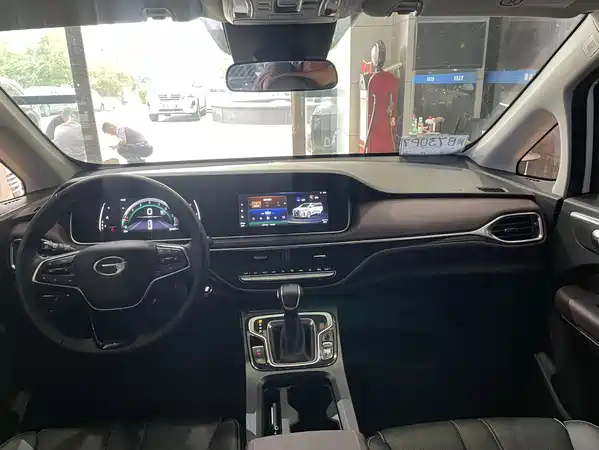 GAC Trumpchi M6 2022