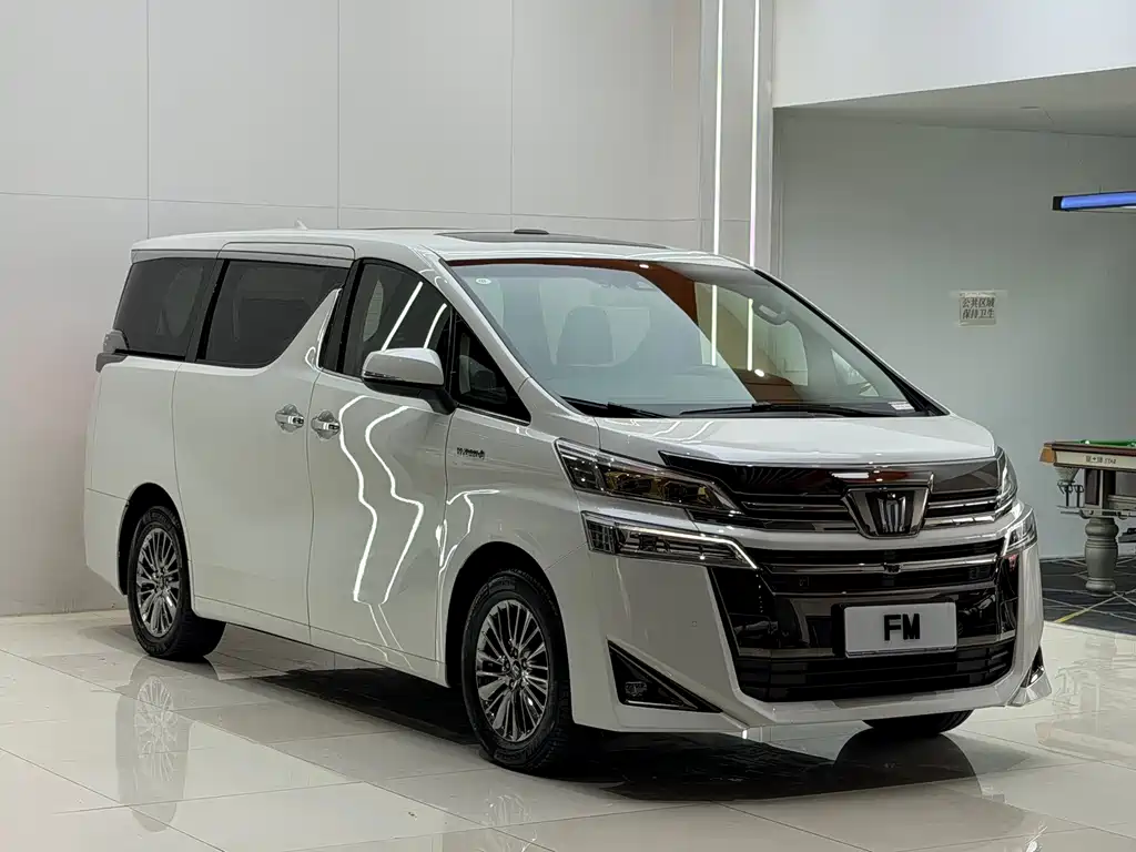 Toyota Vellfire 2022 — фото 5
