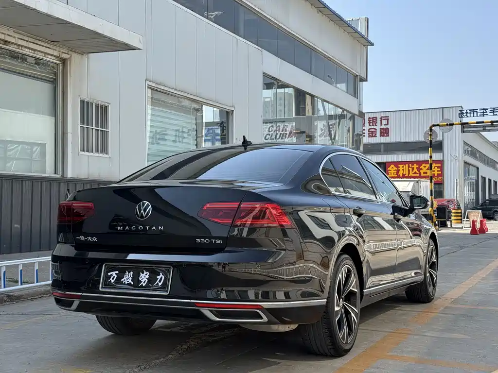 Volkswagen Magotan 2022