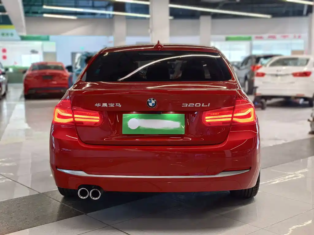 BMW 3 Series 2019 — фото 4
