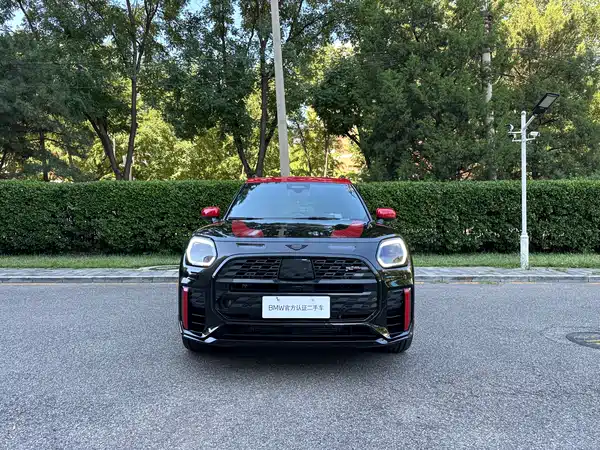 MINI JCW COUNTRYMAN 2025