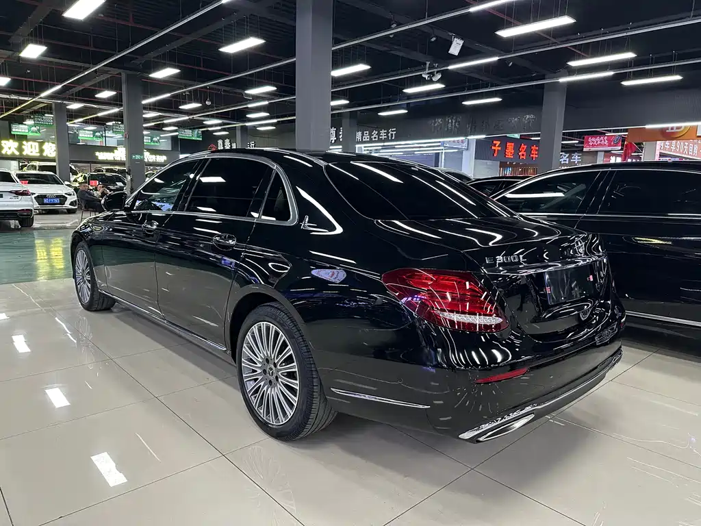 Mercedes-Benz E-Class 2020 — фото 6