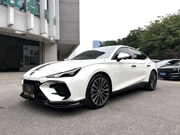 MG MG7 2023