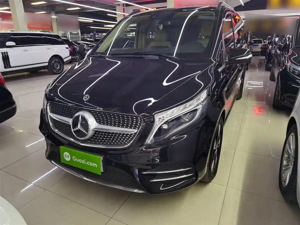 Mercedes-Benz V-Class 2021 — фото 1