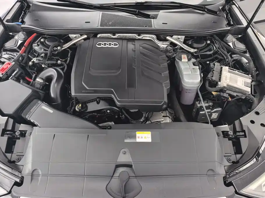 Audi A6L 2023 — фото 10