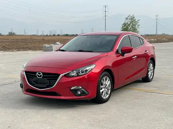 Mazda 3 Axela 2016