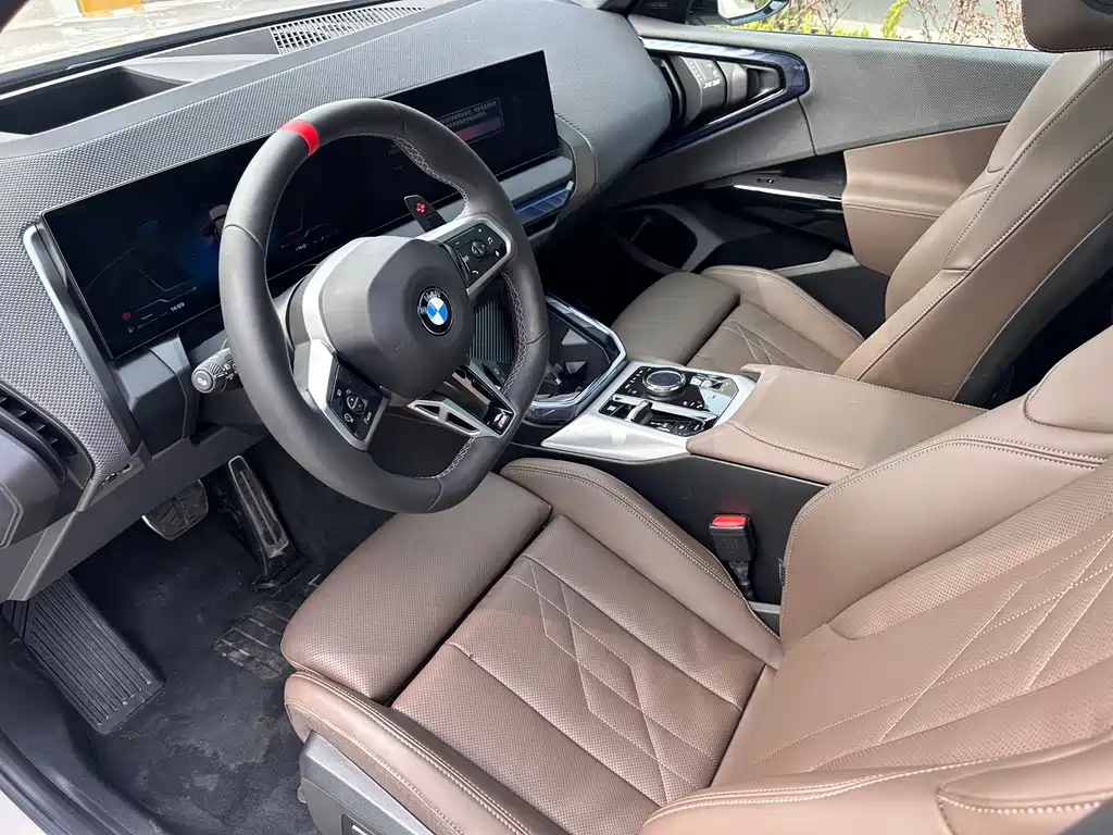 BMW X3 M50 — фото 5