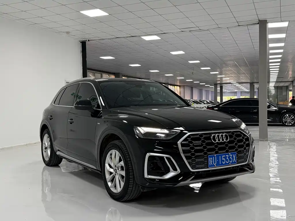 Audi Q5L 2022 — фото 3