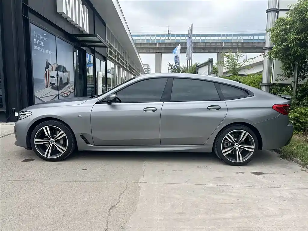 BMW 6 Series GT 2024 — фото 3