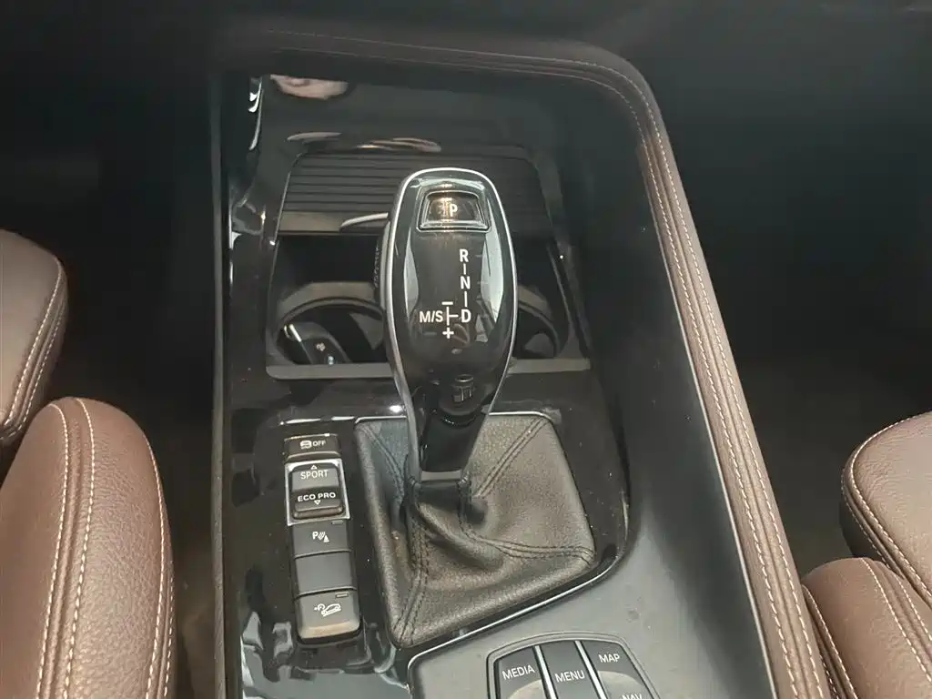 BMW X1 2019 — фото 11