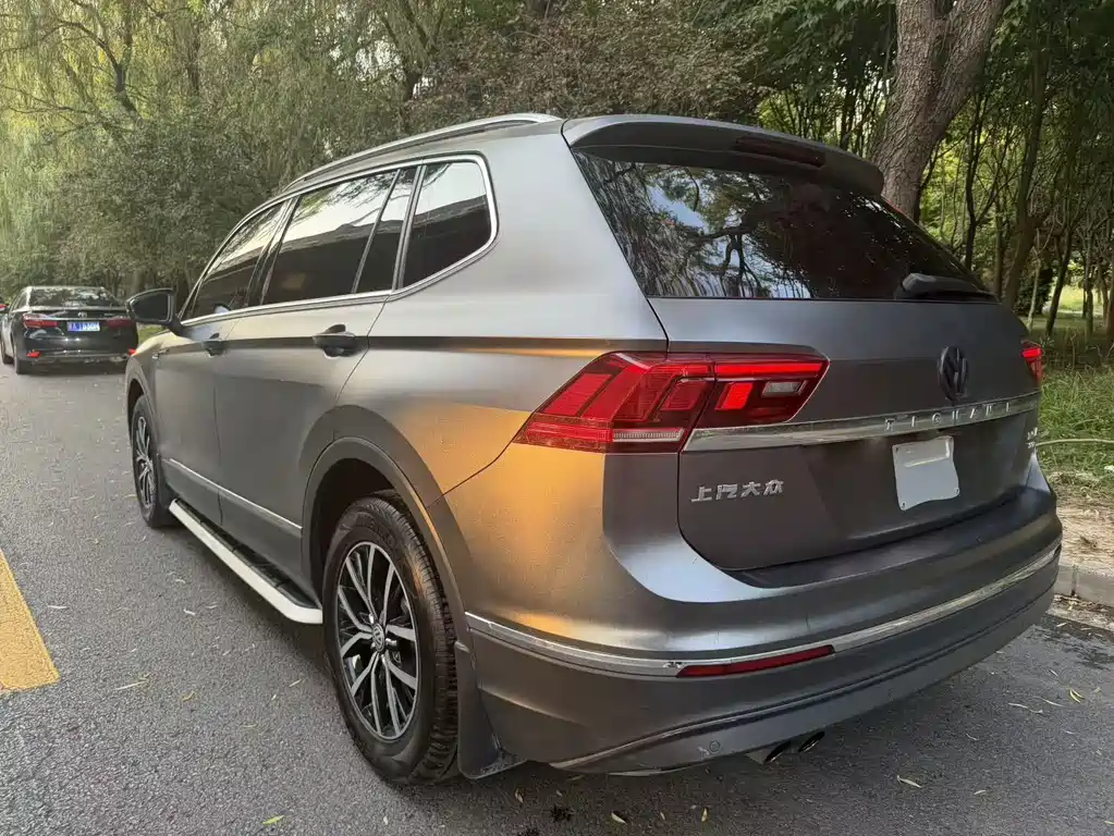 Volkswagen Tiguan L 2017 — фото 13