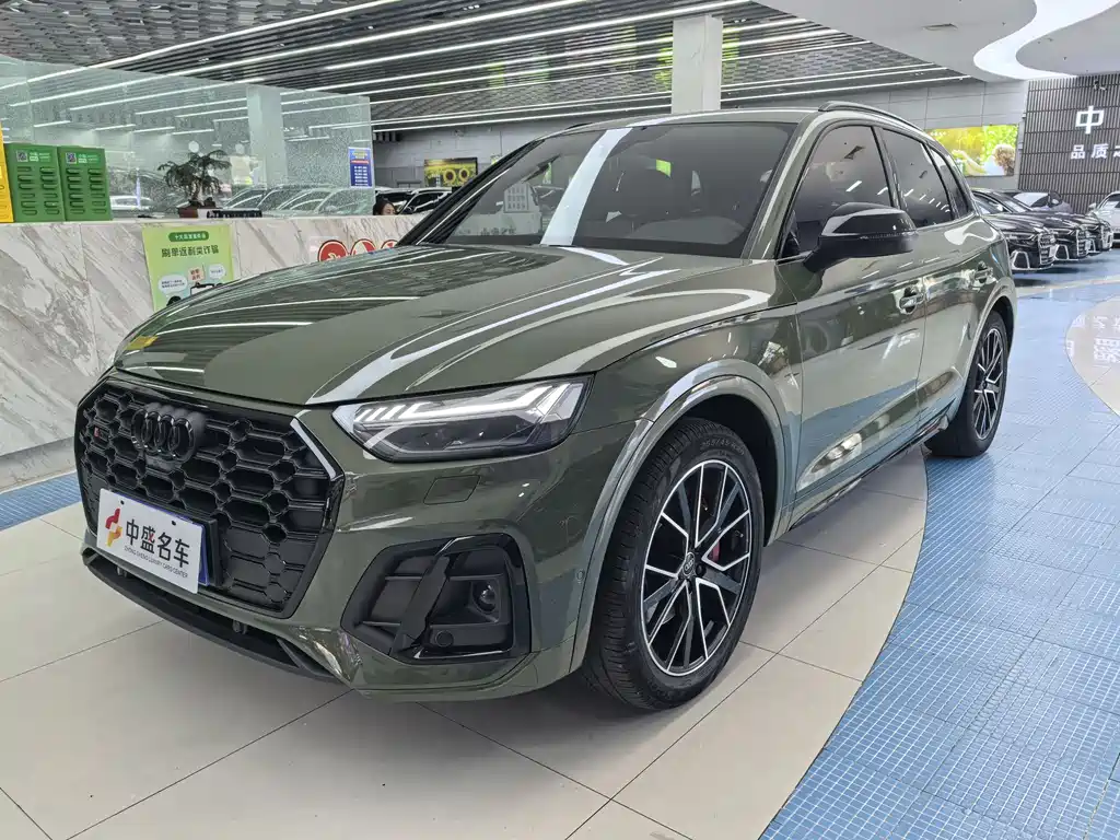 Audi SQ5 2022